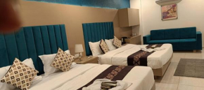 Hotel Royal Square